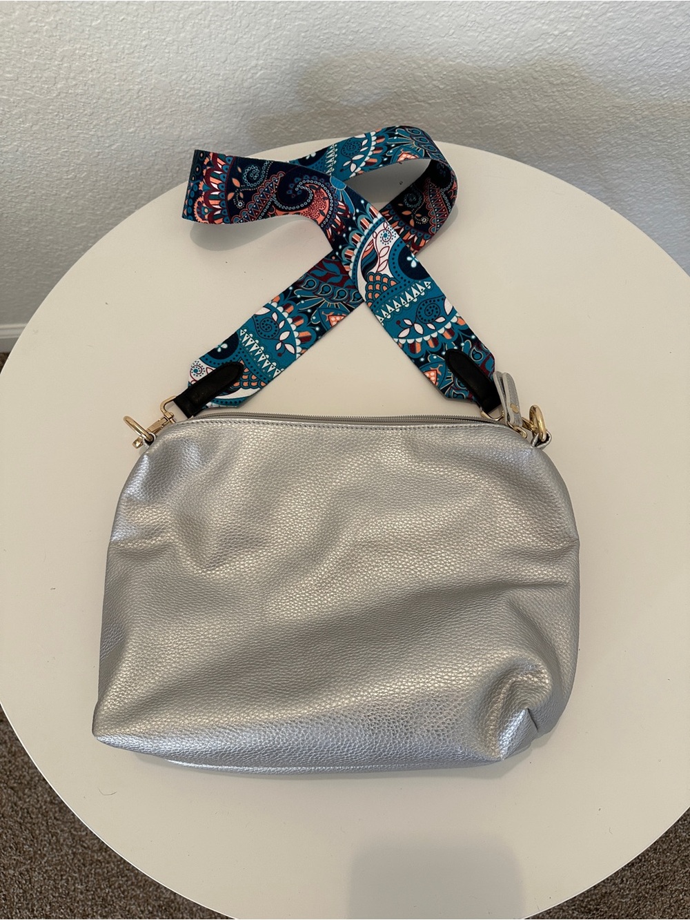 Metallic Silver Crossbody Bag with Patterned Strap